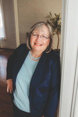 Image of Colleen Whelan, Associate